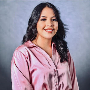 Meet your Posher, Ahylin